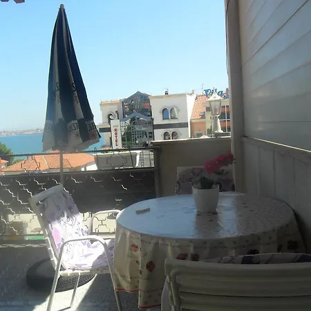 Apartment Markic Seget Donji