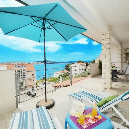 Markic Apartment Seget Donji